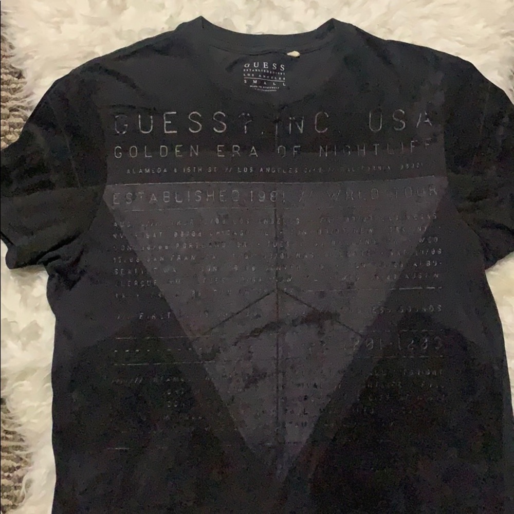 Guess t shirt men size s